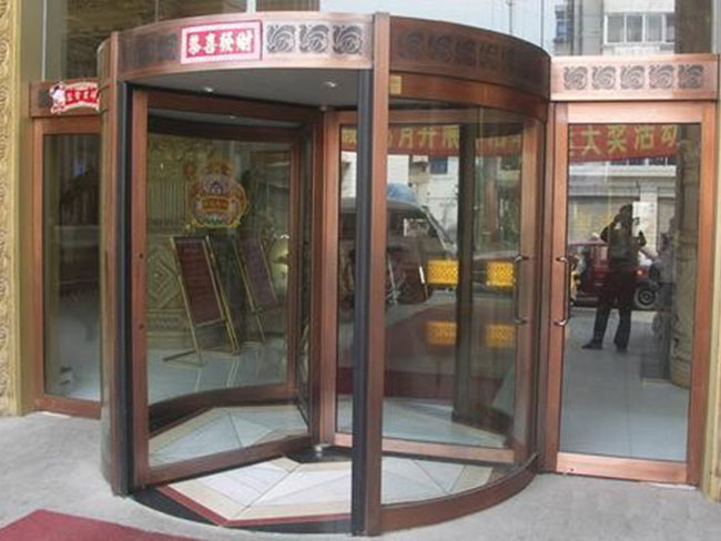 三、四翼旋轉(zhuǎn)門